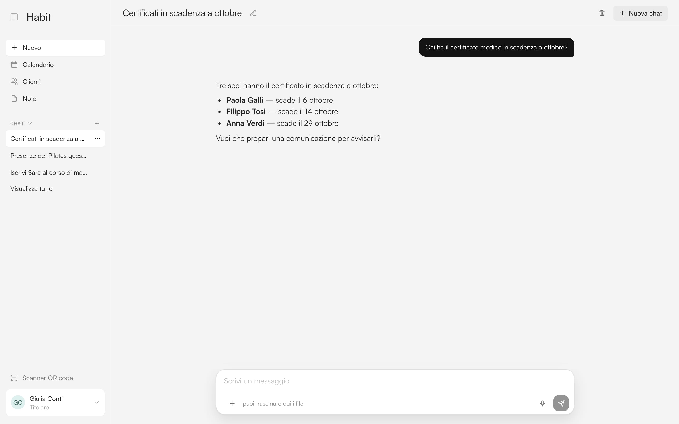 La chat dell'assistente AI di Habit con una domanda sui certificati e la risposta puntuale